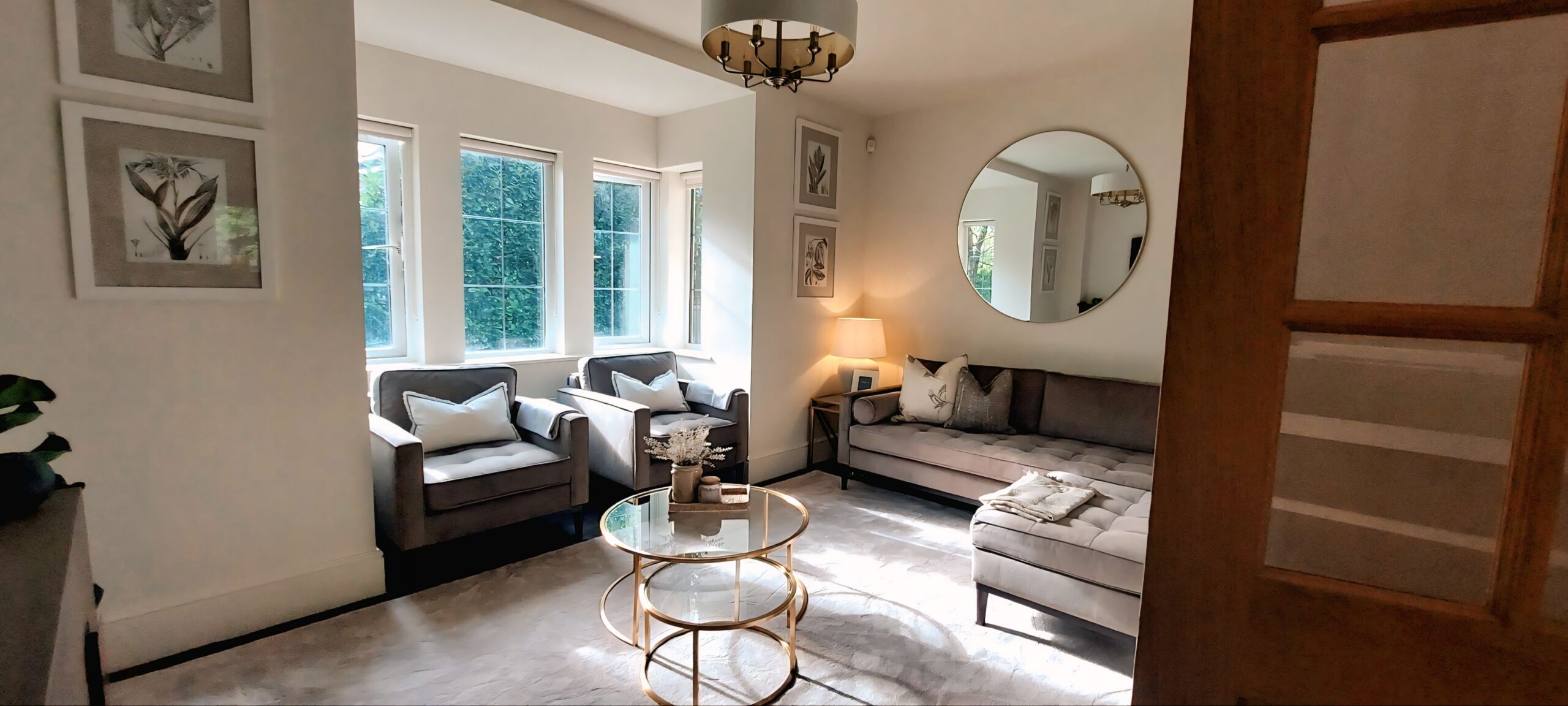 Neutral Snug South Wales